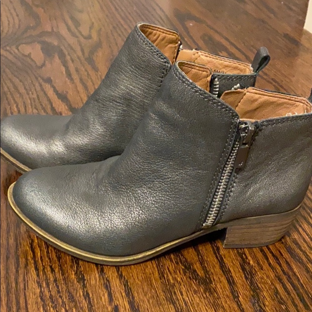 Lucky Brand Gunmetal Mini Booties, Size 5